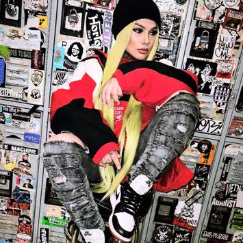 Snow Tha Product booking agency