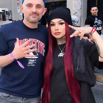 Snow Tha Product booking agency